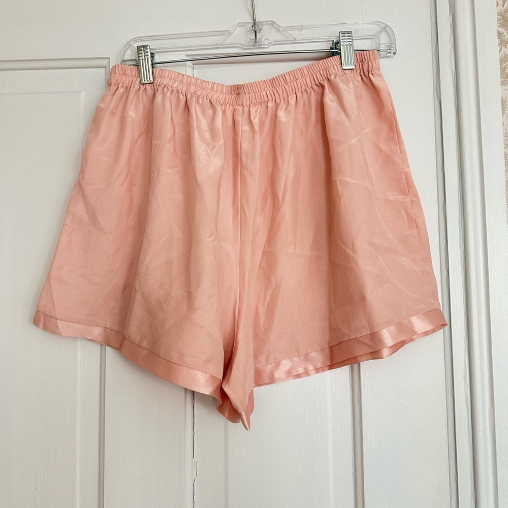 Vintage Gold Label Victoria’s Secret Satin Shorts - XL - Picture 6 of 12